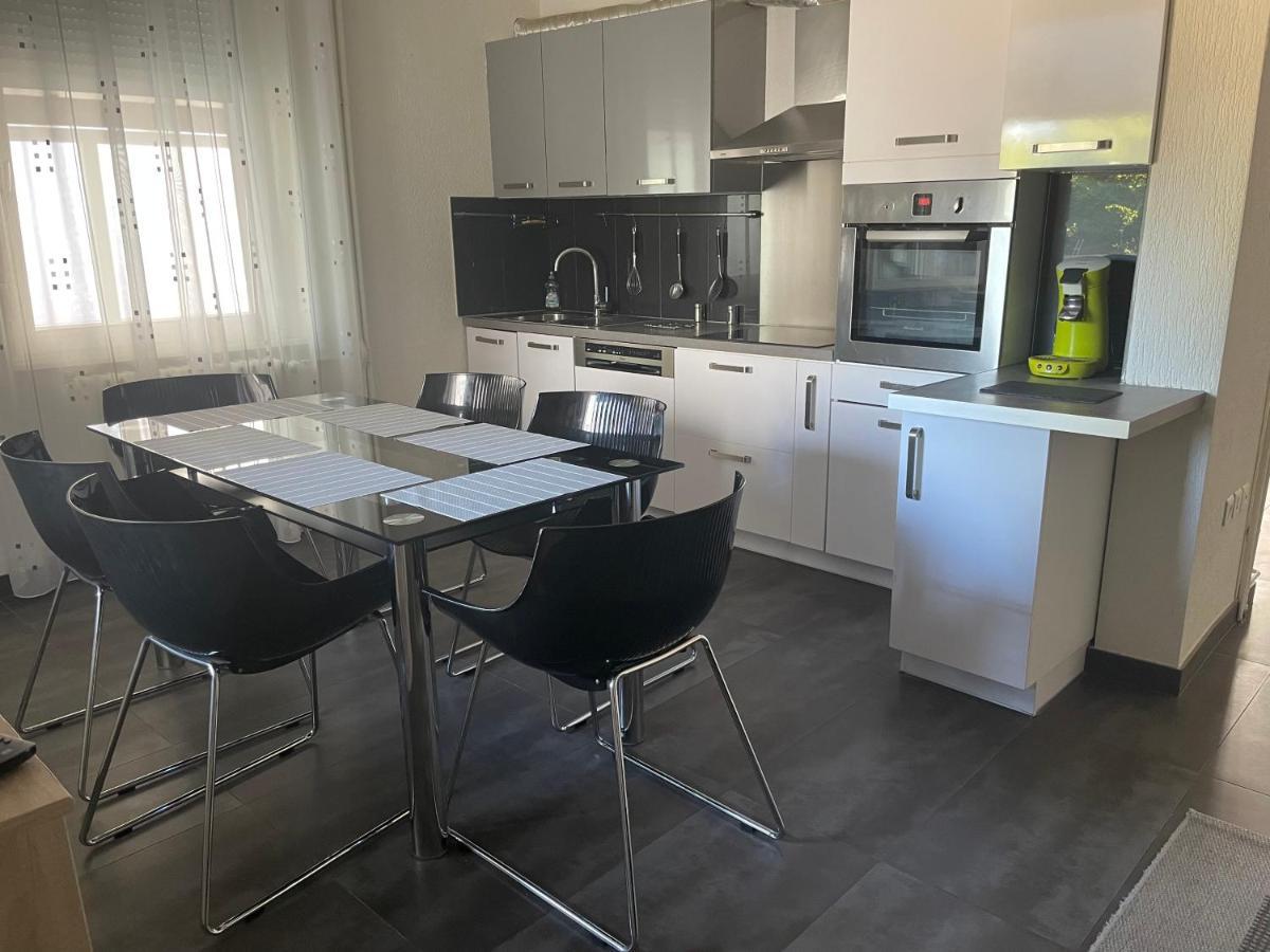 Appartement Bes,, Chaleureux Et Confortable Avec Entree Independante Wittenheim Exterior foto